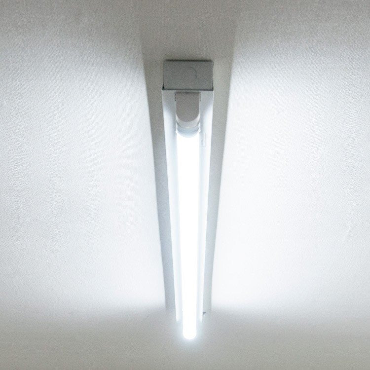 【SETRGD-Z1】【送料無料】LED蛍光灯 40W形 直管トラフ40W型1灯式 蛍光灯器具セット トラフ式 照明器具 LEDベースライト昼光色 昼光色 電球色